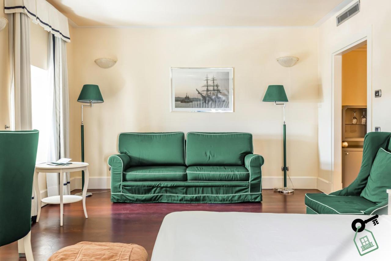 Hotel Rooms Livorno Exterior photo